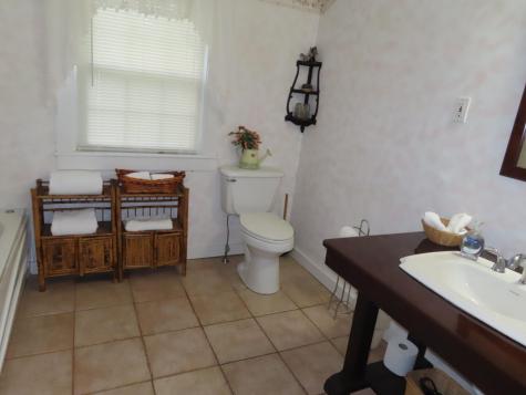 36 Ma-28 West Harwich MA 02671