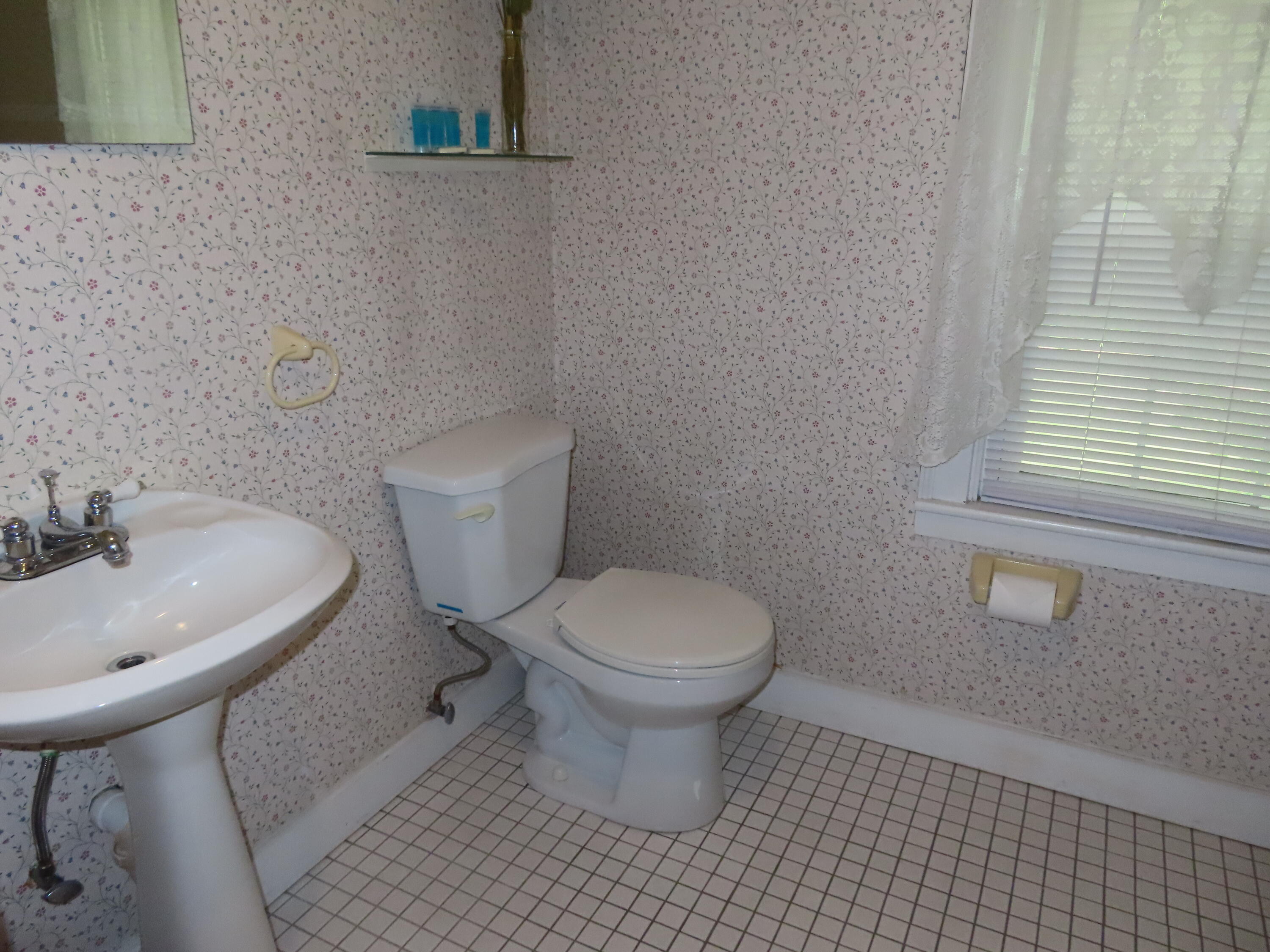 36 Ma-28 West Harwich MA 02671