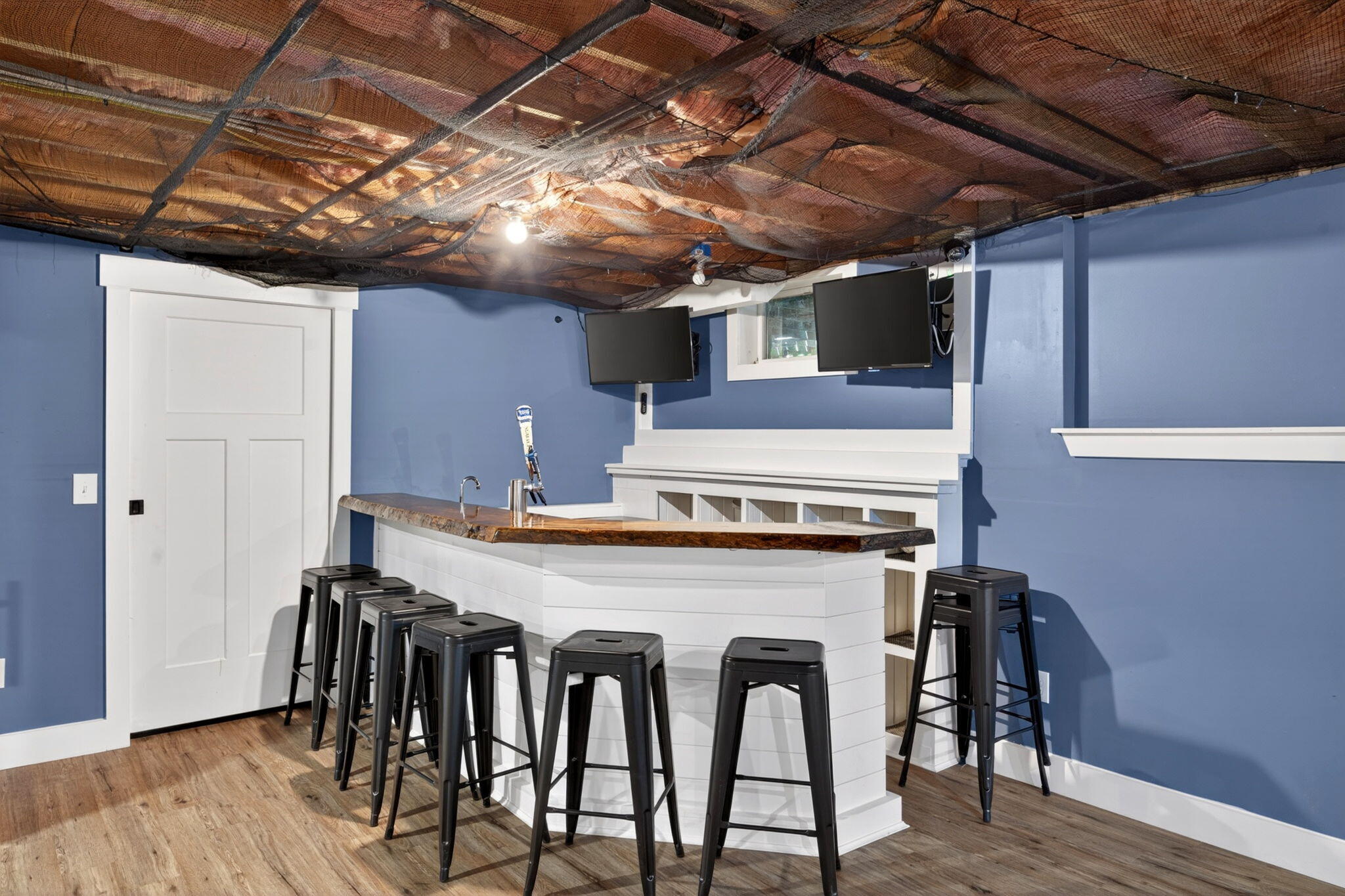 12 Sarah Lawrence Road Sandwich MA 02563
