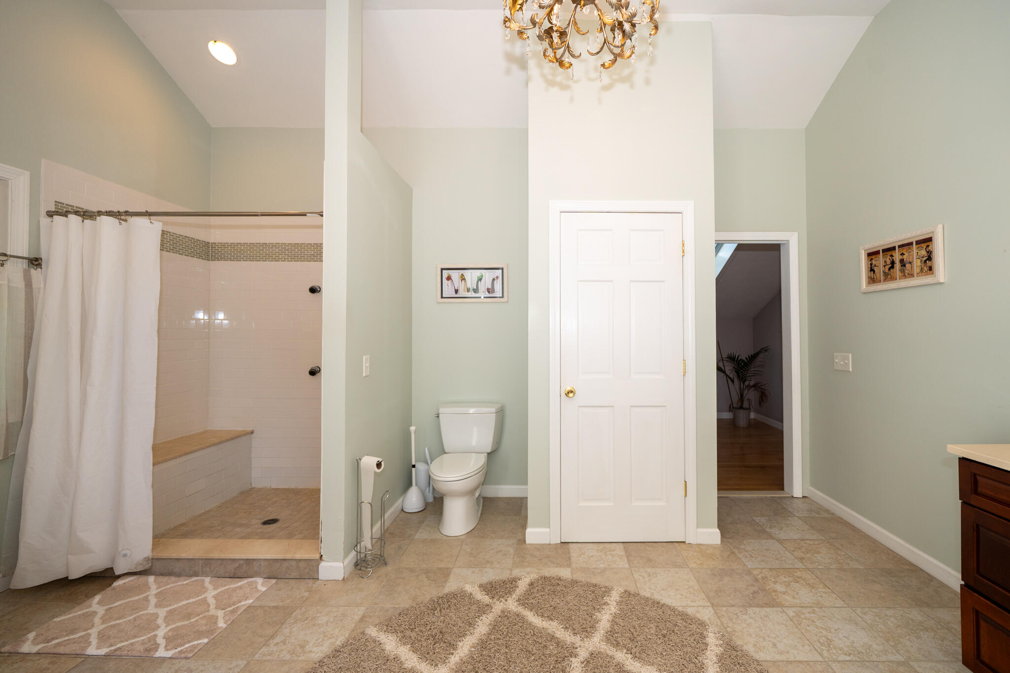 68 Front Street Oak Bluffs MA 02557