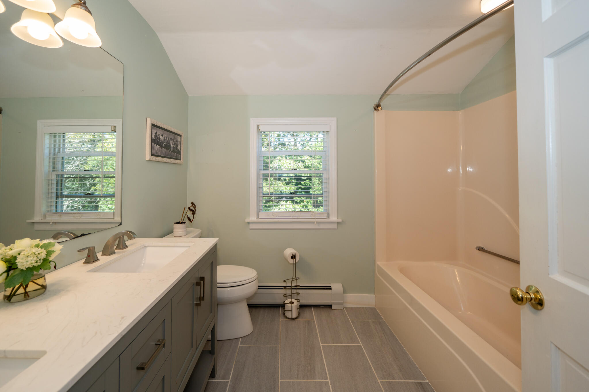 68 Front Street Oak Bluffs MA 02557