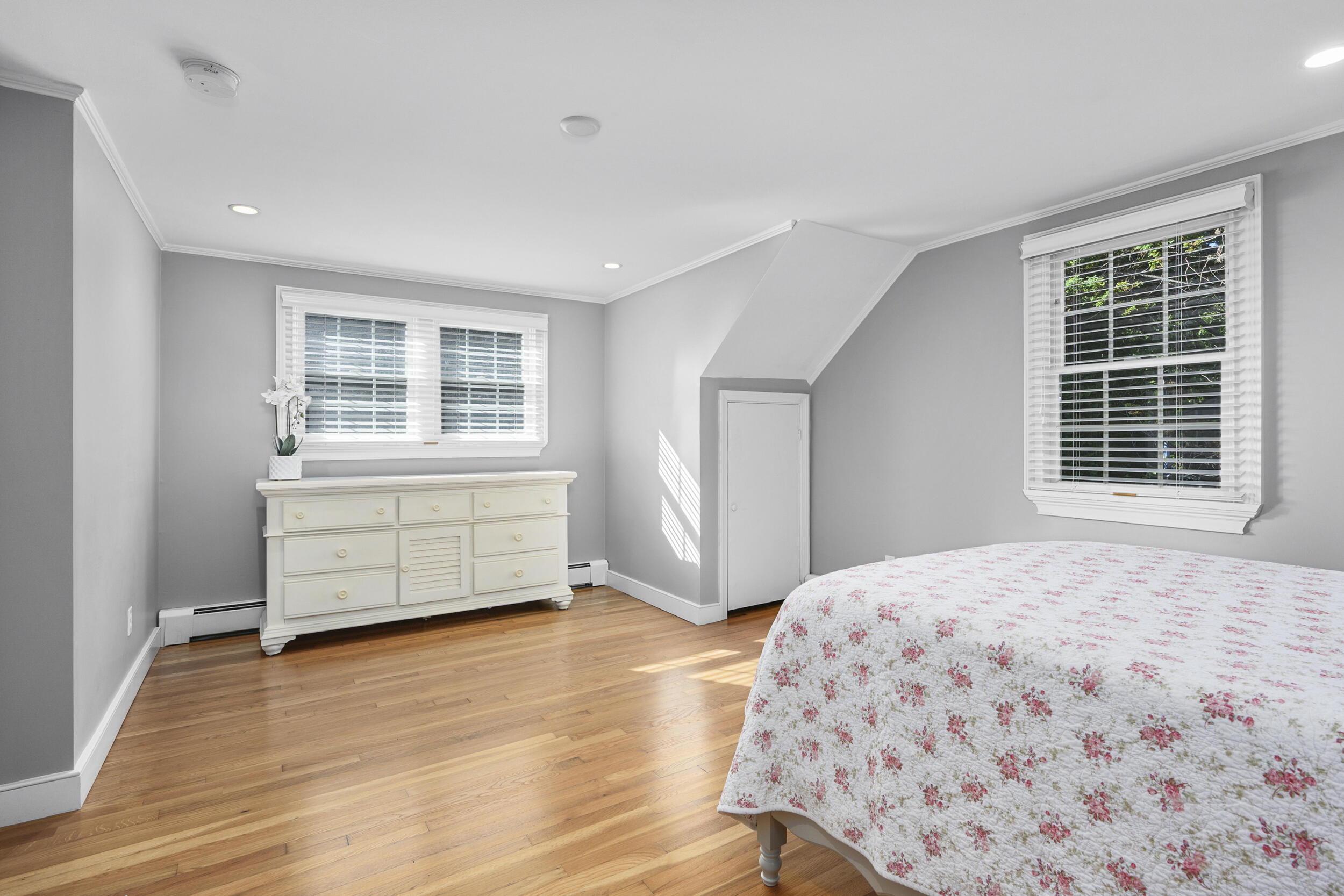 77 Robbins Street Barnstable MA 02655