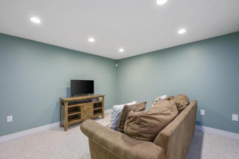 77 Robbins Street Barnstable MA 02655