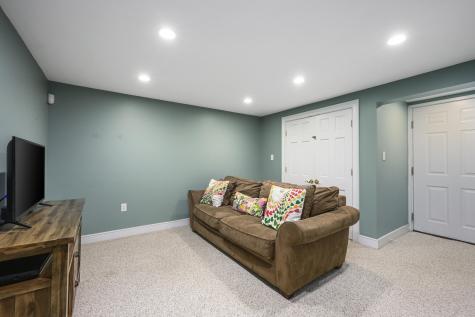 77 Robbins Street Barnstable MA 02655