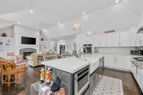 22 Camden Lane Mashpee MA 02649