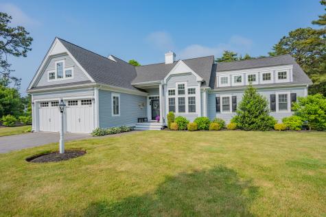 22 Camden Lane Mashpee MA 02649