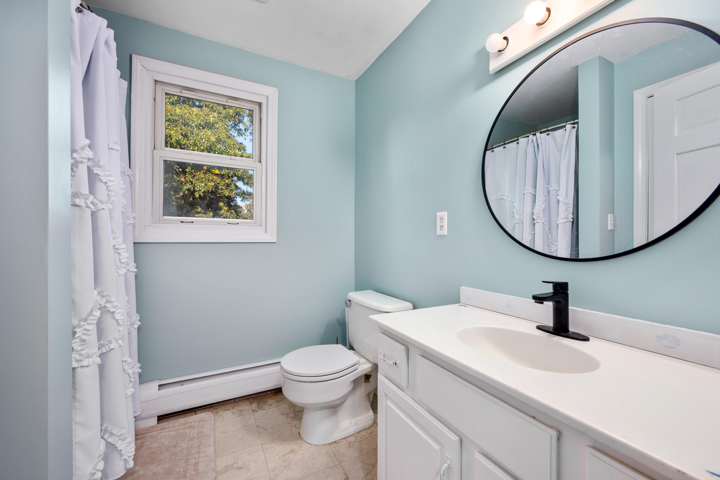 33 Holmes Road Harwich MA 02645