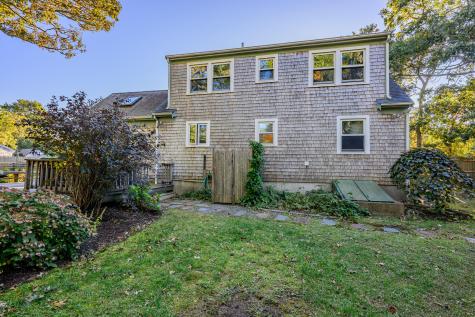 33 Holmes Road Harwich MA 02645