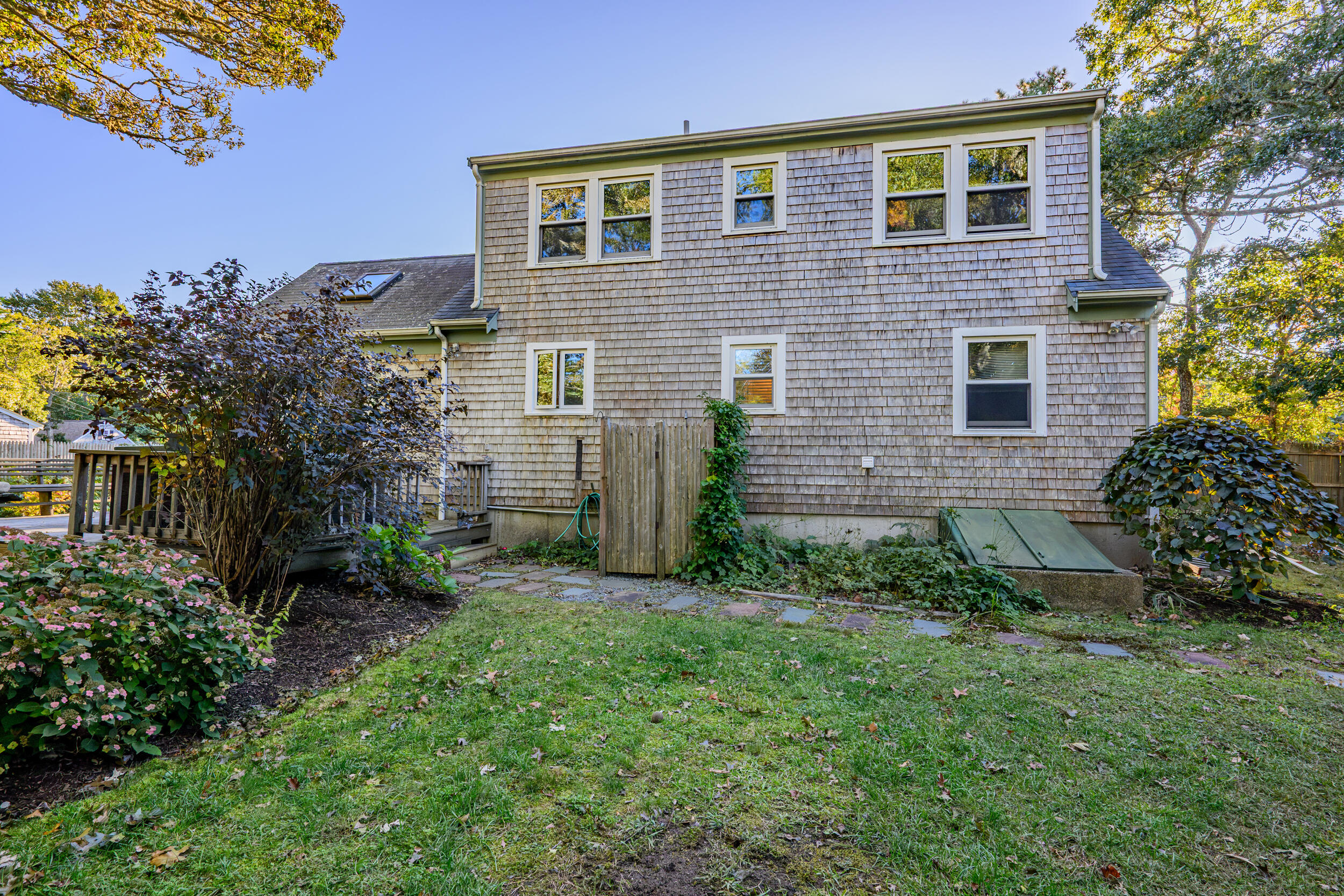 33 Holmes Road Harwich MA 02645