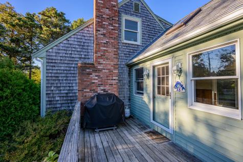 33 Holmes Road Harwich MA 02645