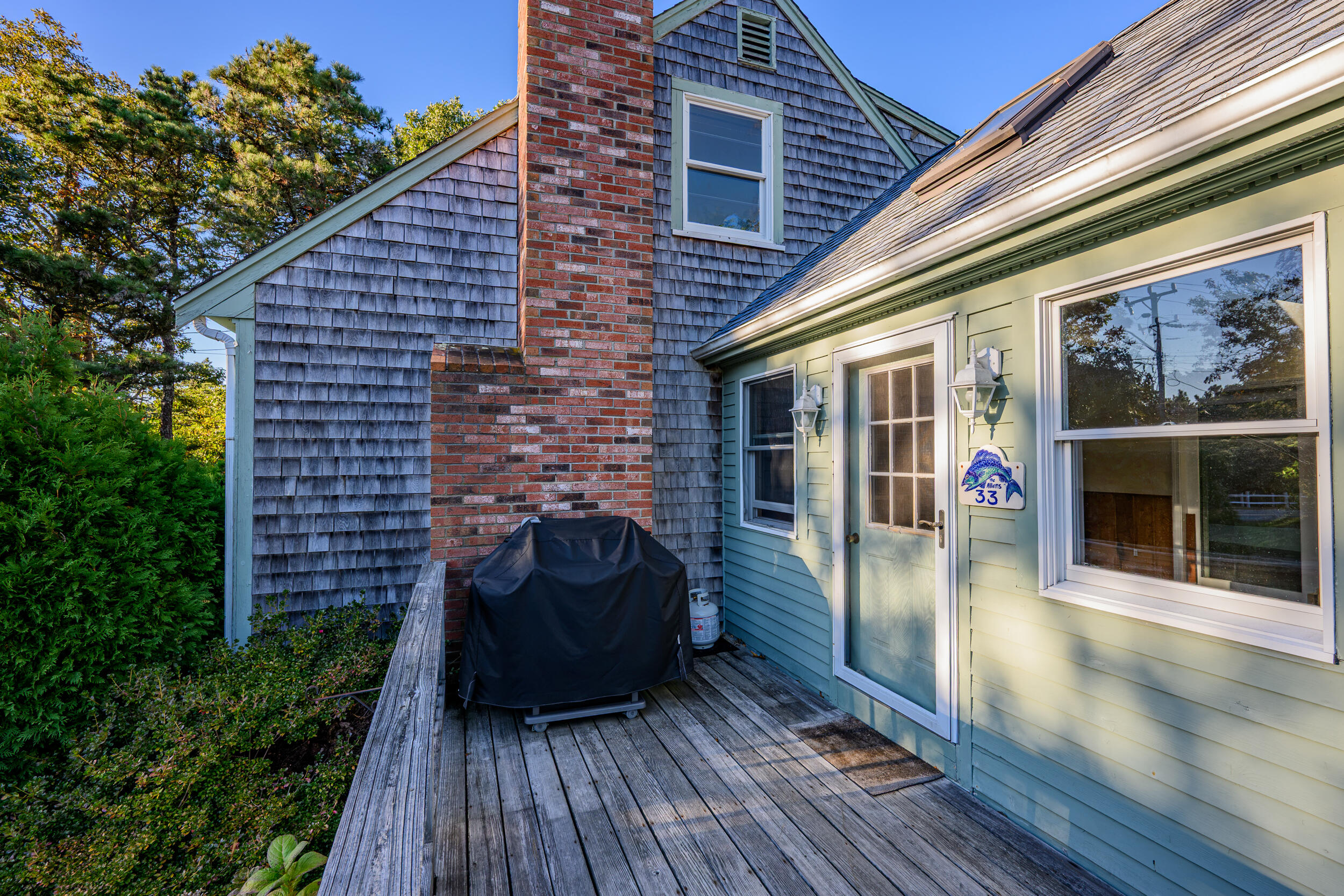 33 Holmes Road Harwich MA 02645