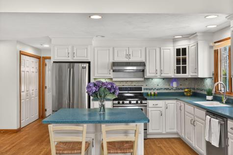 23 Dundee Circle Harwich MA 02645