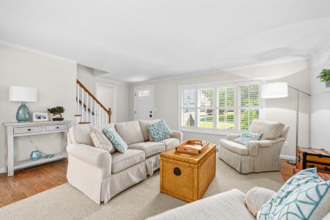 11 Kalmia Way Centerville MA 02632