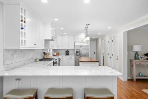 11 Kalmia Way Centerville MA 02632