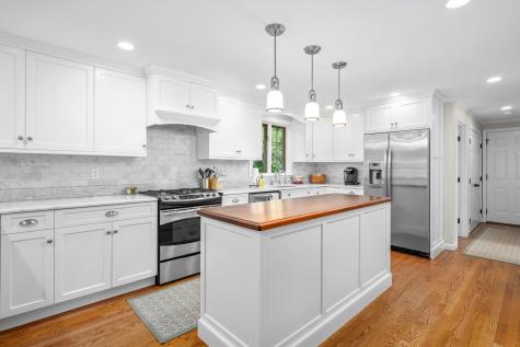 11 Kalmia Way Centerville MA 02632