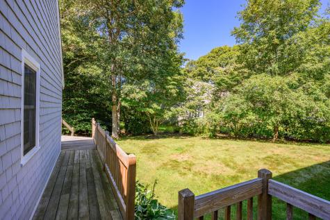 11 Kalmia Way Centerville MA 02632