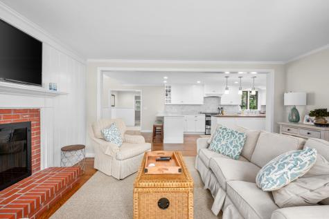 11 Kalmia Way Centerville MA 02632