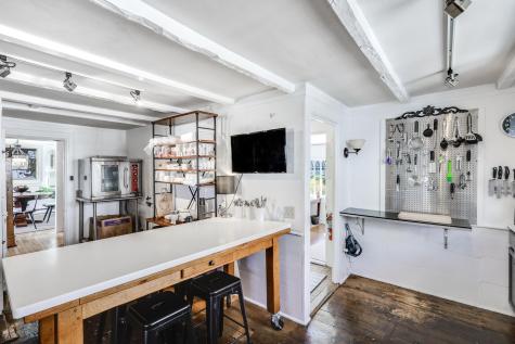 7 Central Street Provincetown MA 02657