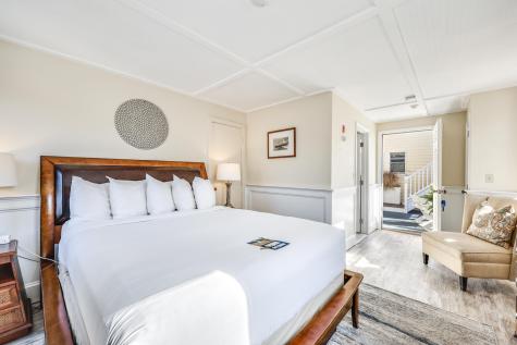 7 Central Street Provincetown MA 02657