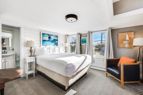 7 Central Street Provincetown MA 02657