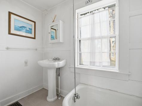 190 Vineyard Road Barnstable MA 02635