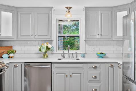 15 Geraldine Road Barnstable MA 02635