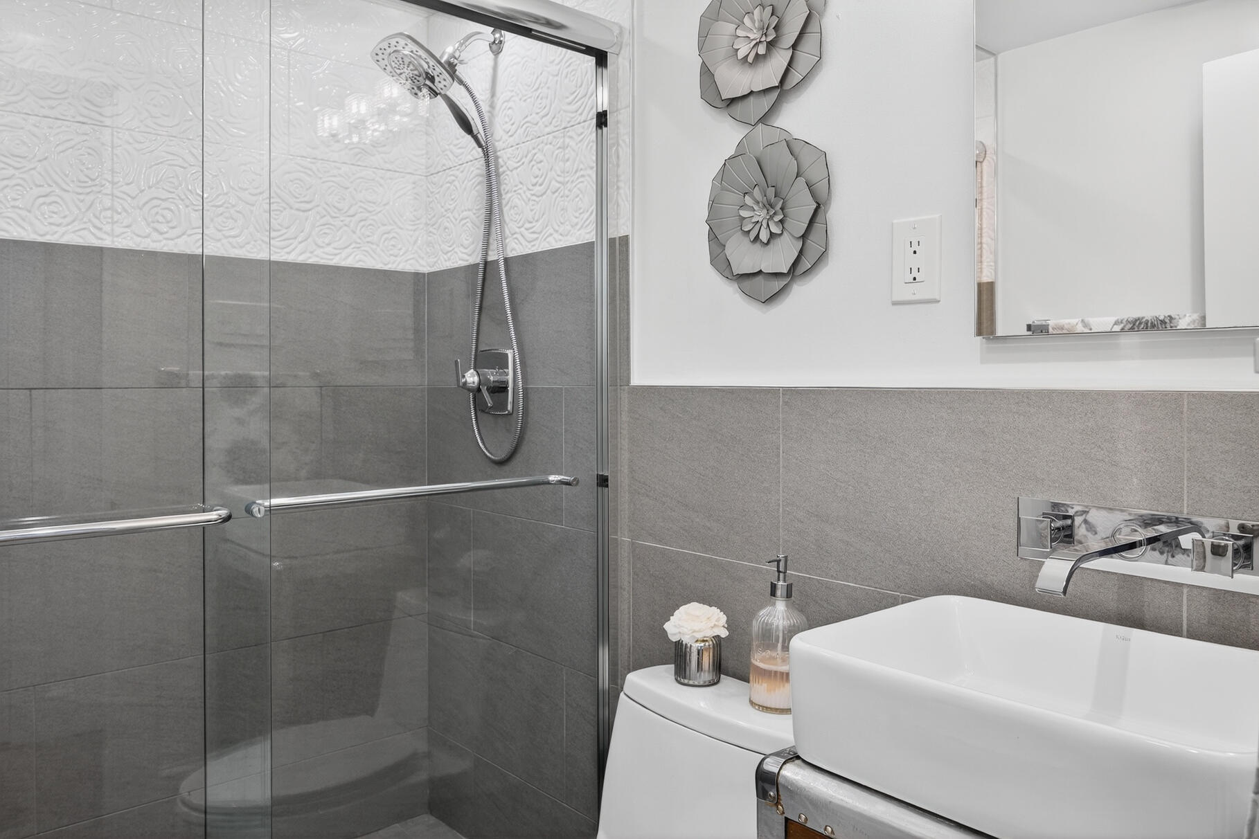 15 Geraldine Road Barnstable MA 02635