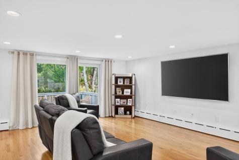 15 Geraldine Road Barnstable MA 02635