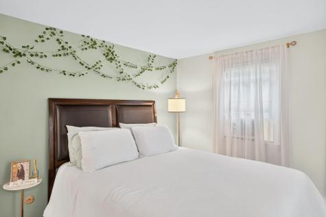 15 Geraldine Road Barnstable MA 02635