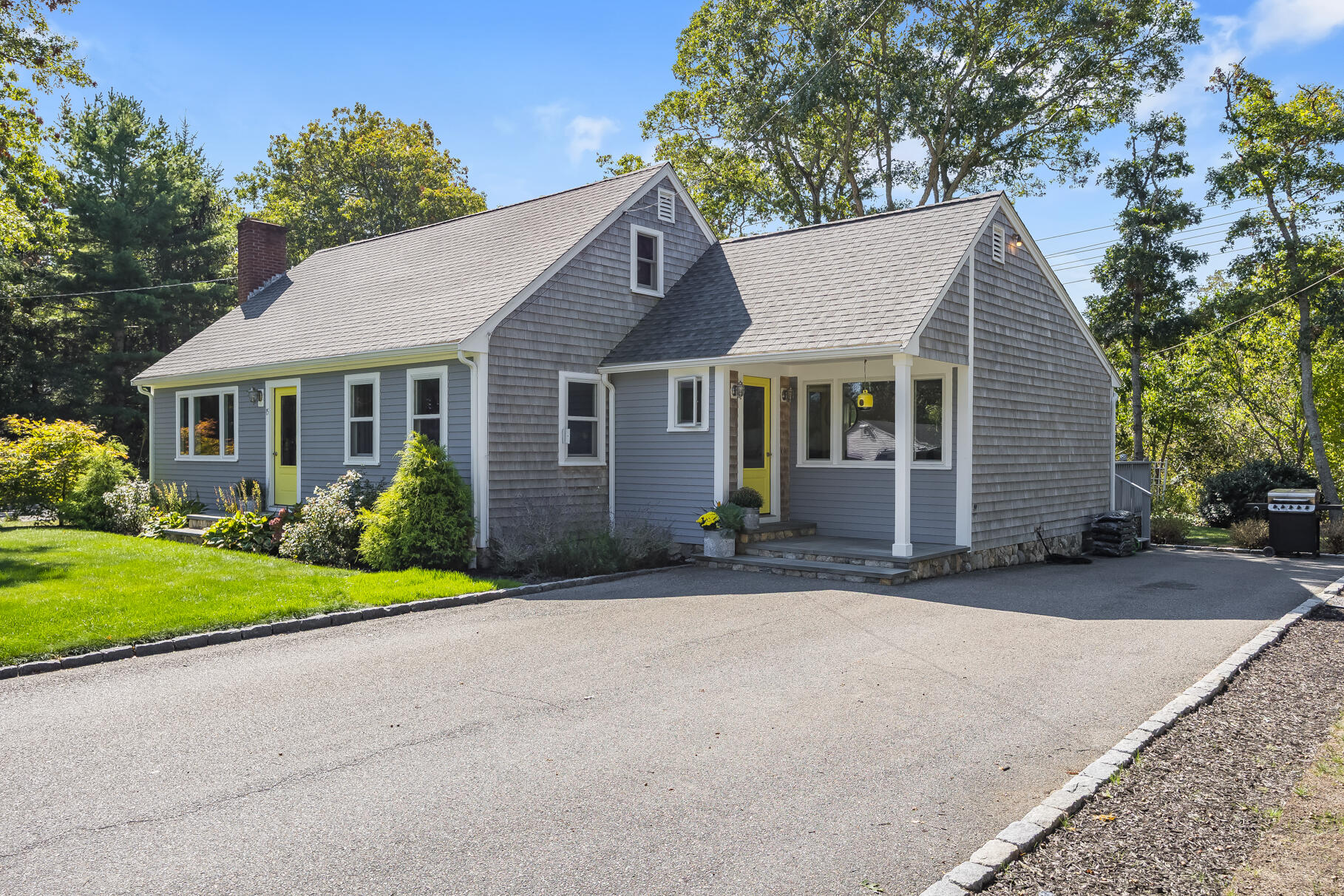 15 Geraldine Road Barnstable MA 02635