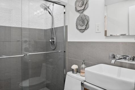 15 Geraldine Road Barnstable MA 02635