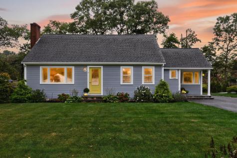15 Geraldine Road Barnstable MA 02635