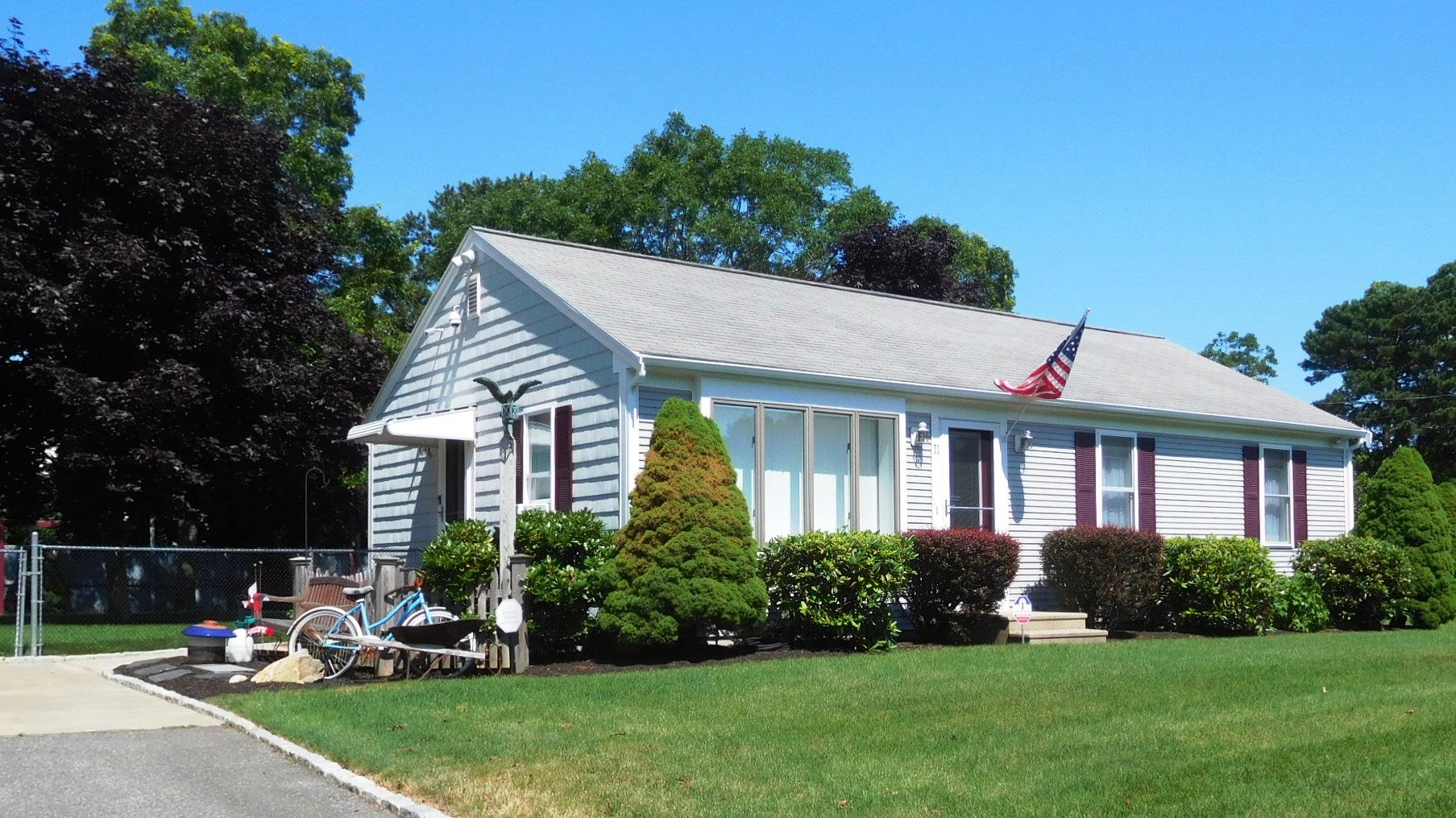 71 Beth Lane Hyannis MA 02601