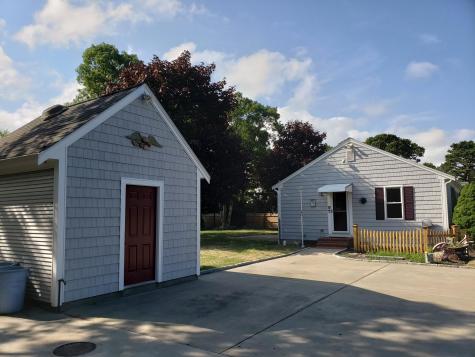 71 Beth Lane Hyannis MA 02601