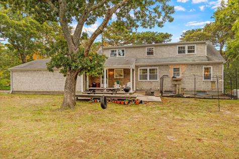 10 Field Road Eastham MA 02642