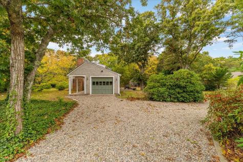 10 Field Road Eastham MA 02642