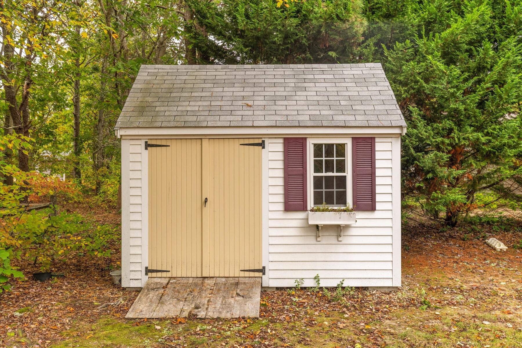 10 Field Road Eastham MA 02642