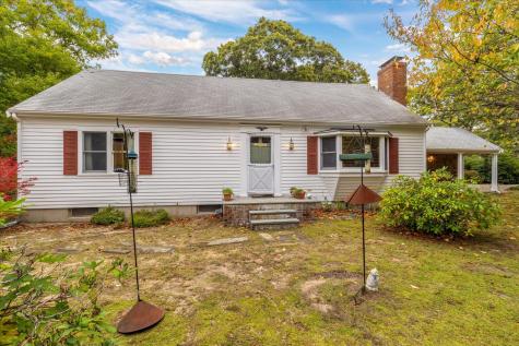 10 Field Road Eastham MA 02642