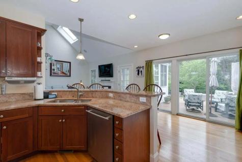 88 Taurus Drive Mashpee MA 02649