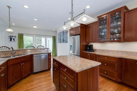 88 Taurus Drive Mashpee MA 02649