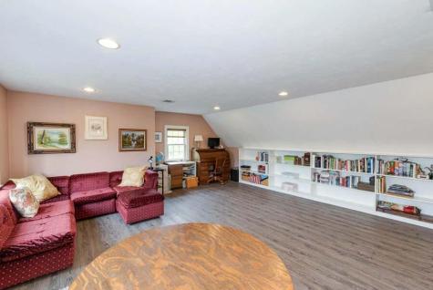88 Taurus Drive Mashpee MA 02649