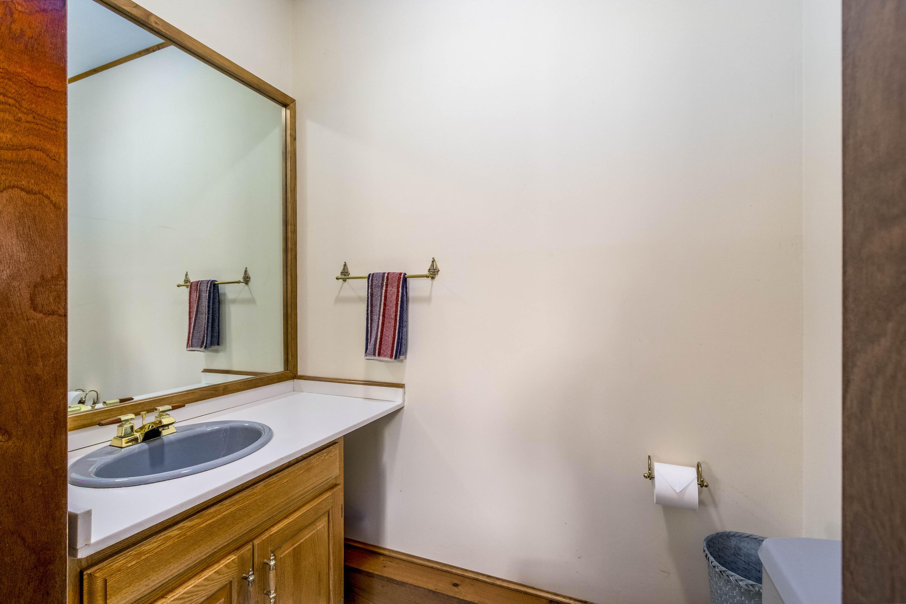 32 Davis Road South Yarmouth MA 02664