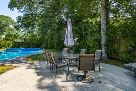 32 Davis Road Yarmouth MA 02664