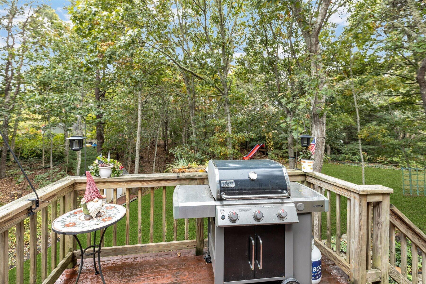 11 Richard Lane West Dennis MA 02670