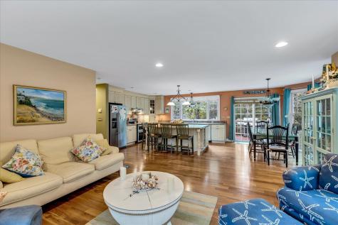 11 Richard Lane West Dennis MA 02670