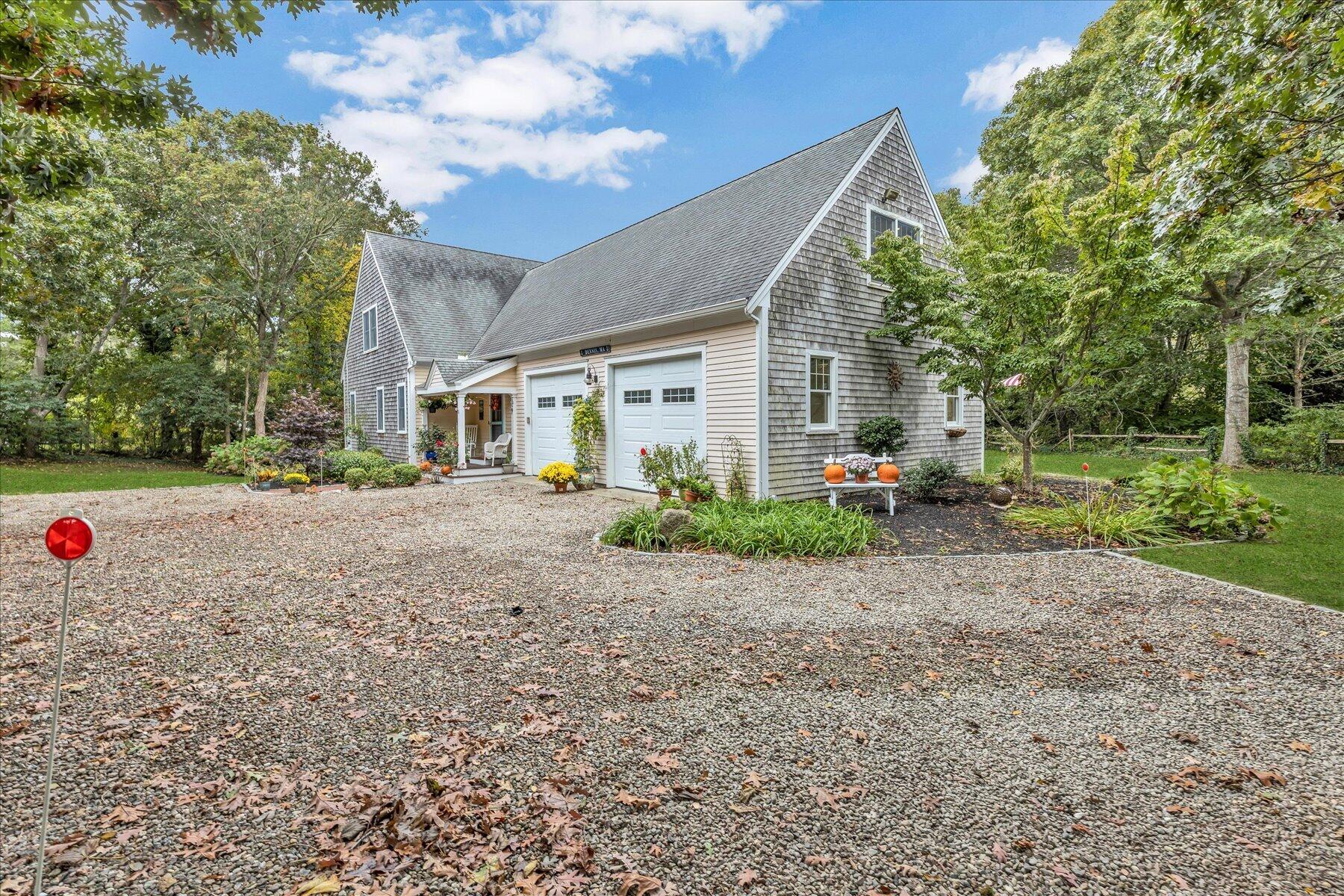 11 Richard Lane West Dennis MA 02670