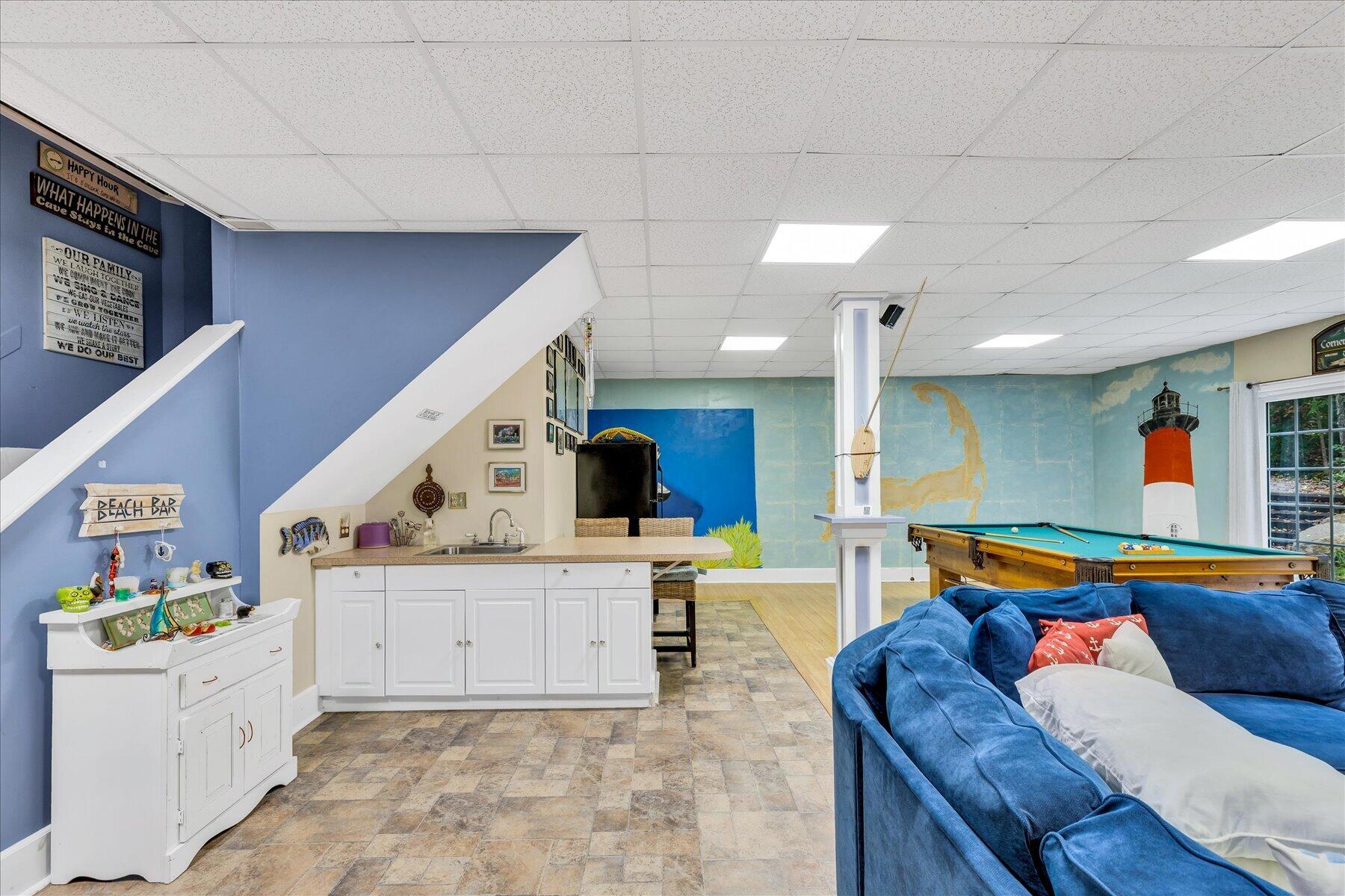 11 Richard Lane West Dennis MA 02670