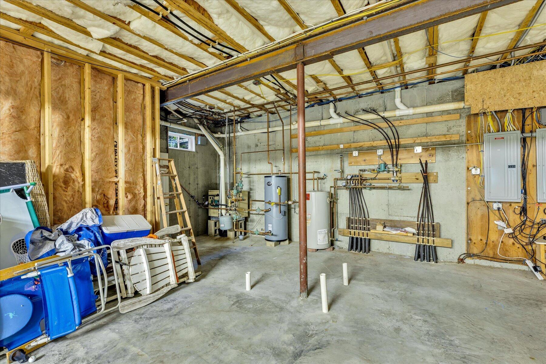 11 Richard Lane West Dennis MA 02670