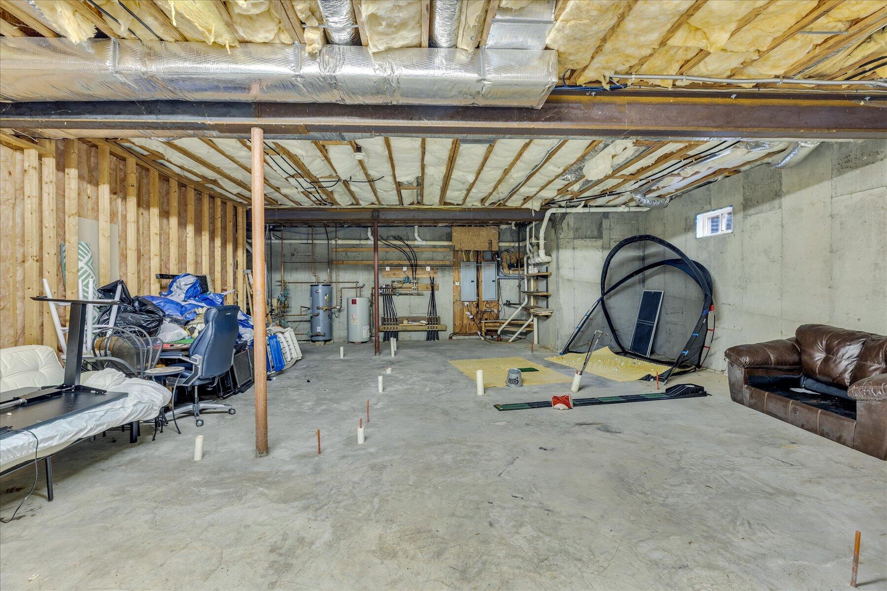 11 Richard Lane West Dennis MA 02670
