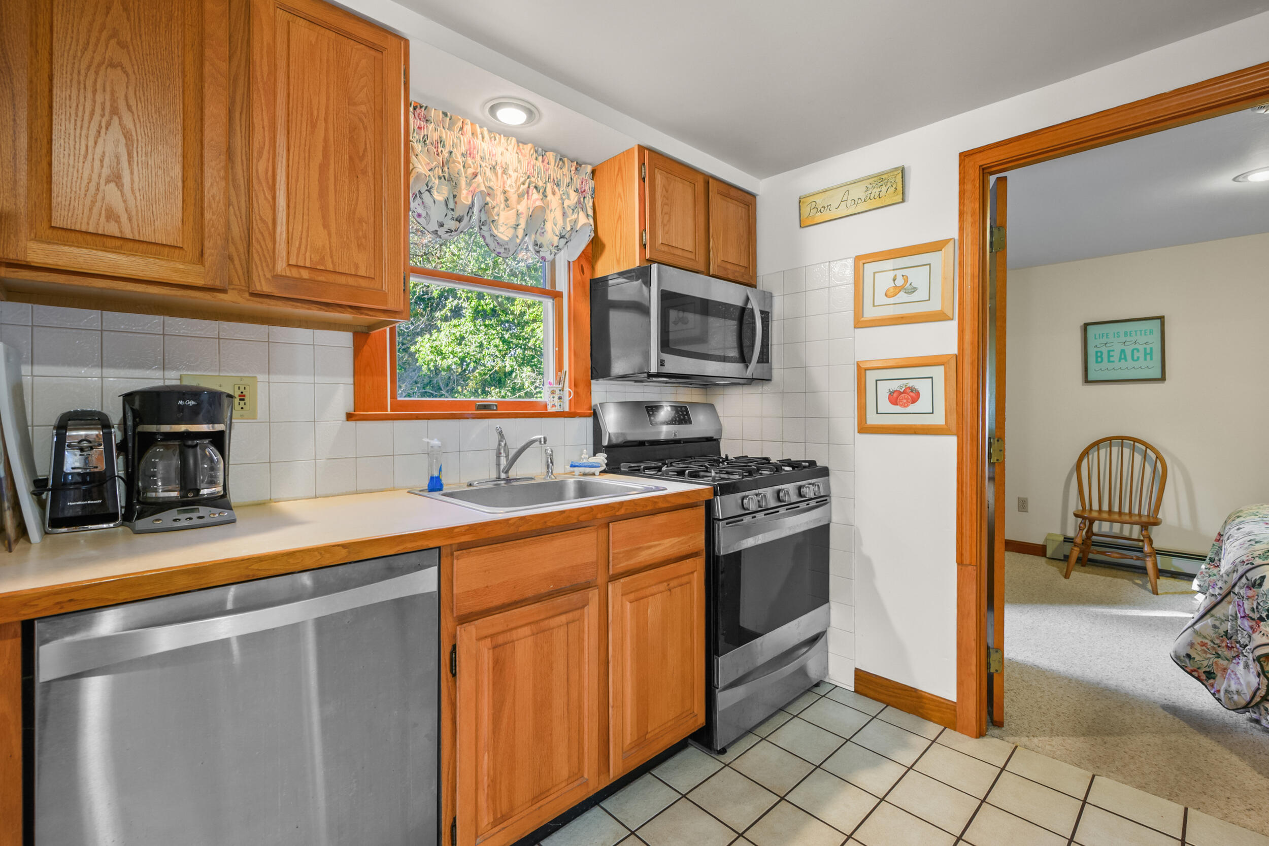 17 South Street Yarmouth MA 02664